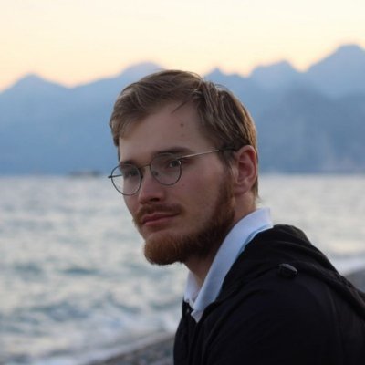 Евгений Топоров